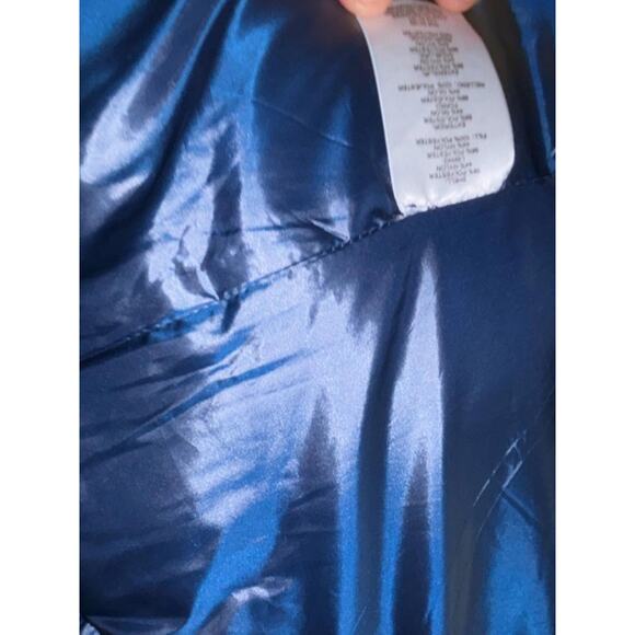 Kelvin Klein Women's Puffer Vest Blue, Size Medium - Picture 3 of 7
